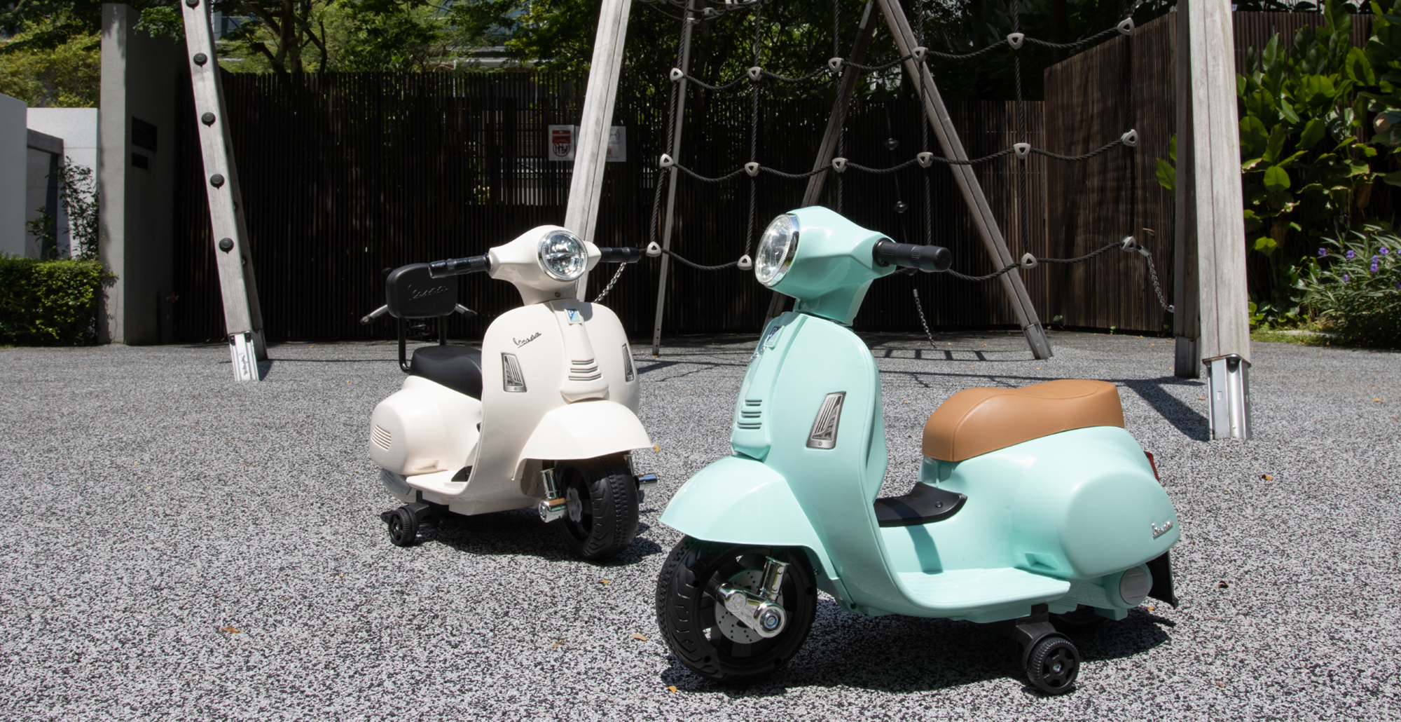 Vespa électrique pour enfants Apollo Vespa Wit - Modèle 801